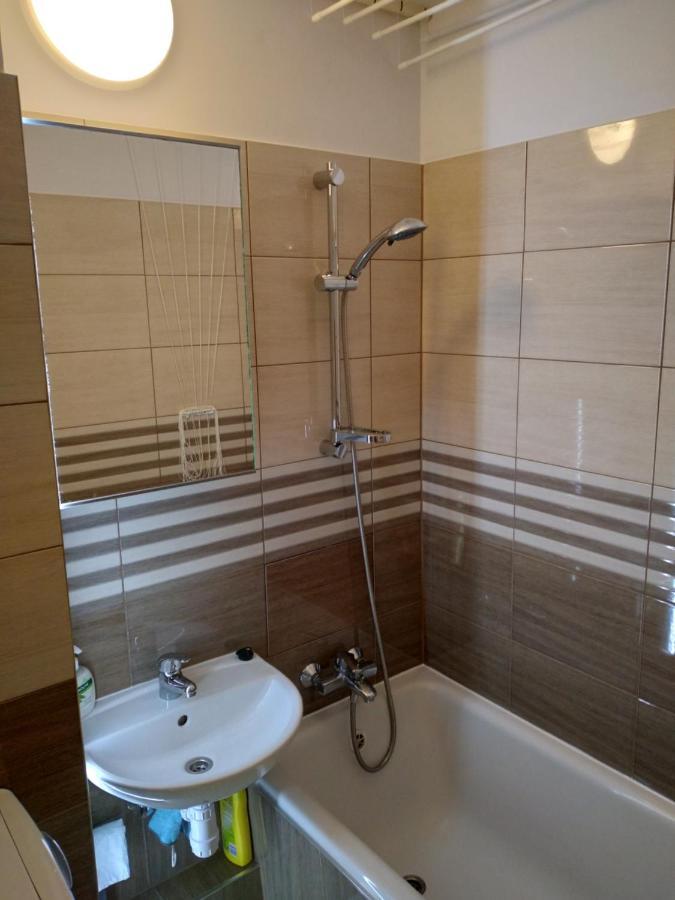 Jelenia Appartement Wrocław Buitenkant foto
